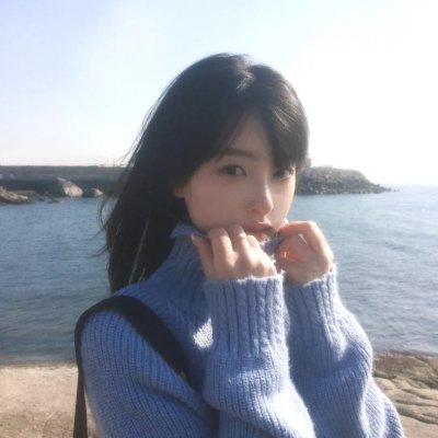 椭圆形盘旋 海报